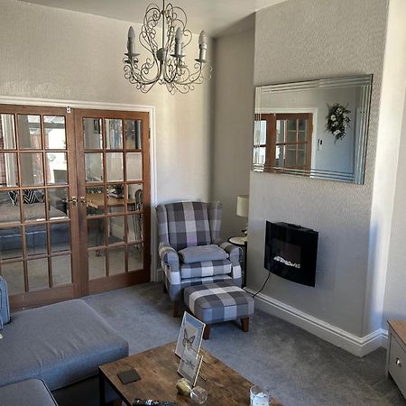 1 Bedroom Spacious Apartment Lytham St Annes Ngoại thất bức ảnh