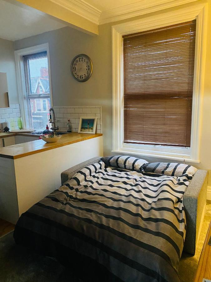 1 Bedroom Spacious Apartment Lytham St Annes Ngoại thất bức ảnh
